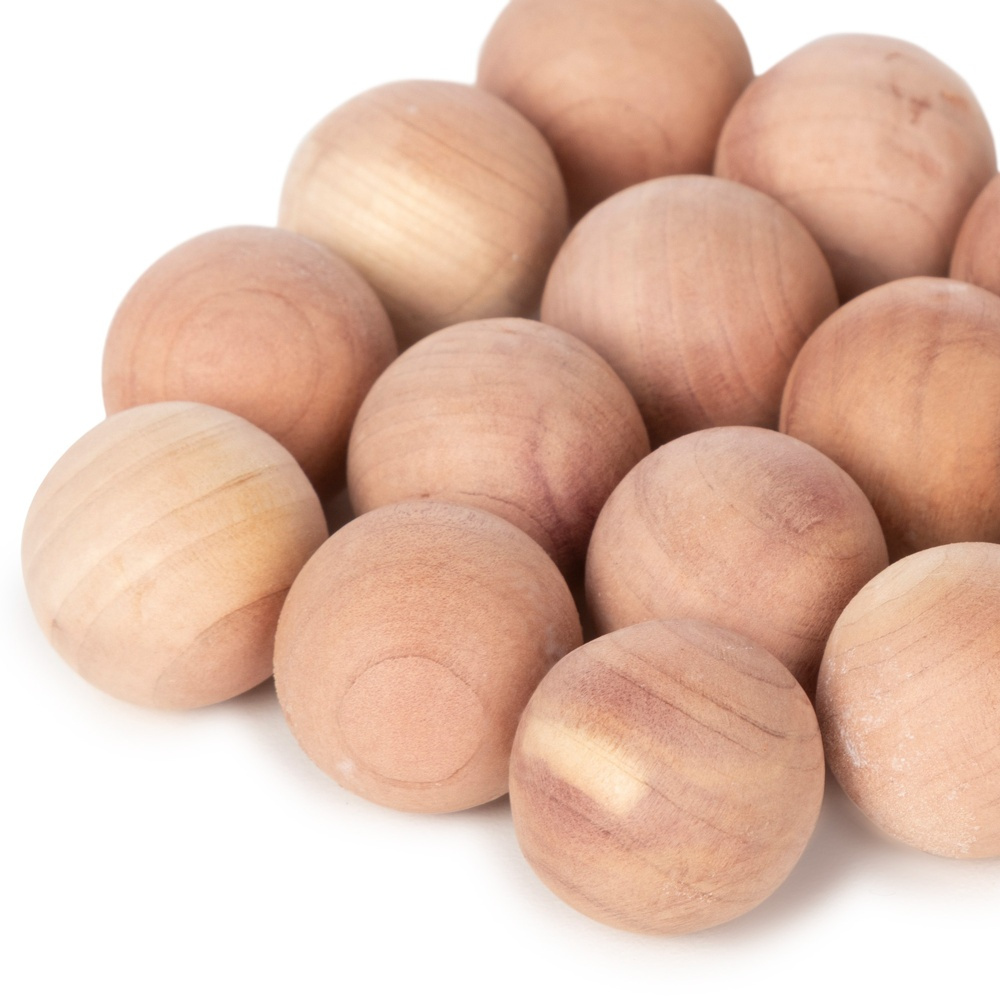 Ceder wood balls, Set of 15, BILLES EN CEDRE, Ø 2 cm, Brown in the group Storage / Wardrobe storage at SmartaSaker.se (40363)