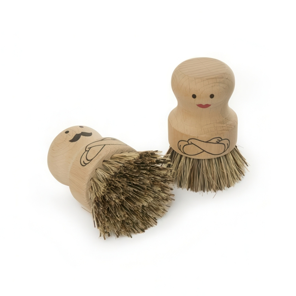 Dish Brush in wood, MR SCRUBBER, Nature in the group Storage / Cleaning and waste sorting / Cloths and brushes at SmartaSaker.se (40381)