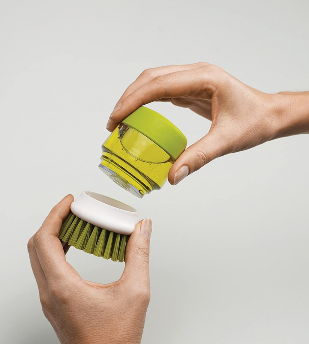 Washing Up brush with dispenser, PALM SCRUB, Joseph Joseph, Grey in the group Storage / Cleaning and waste sorting / Cloths and brushes at SmartaSaker.se (40384)