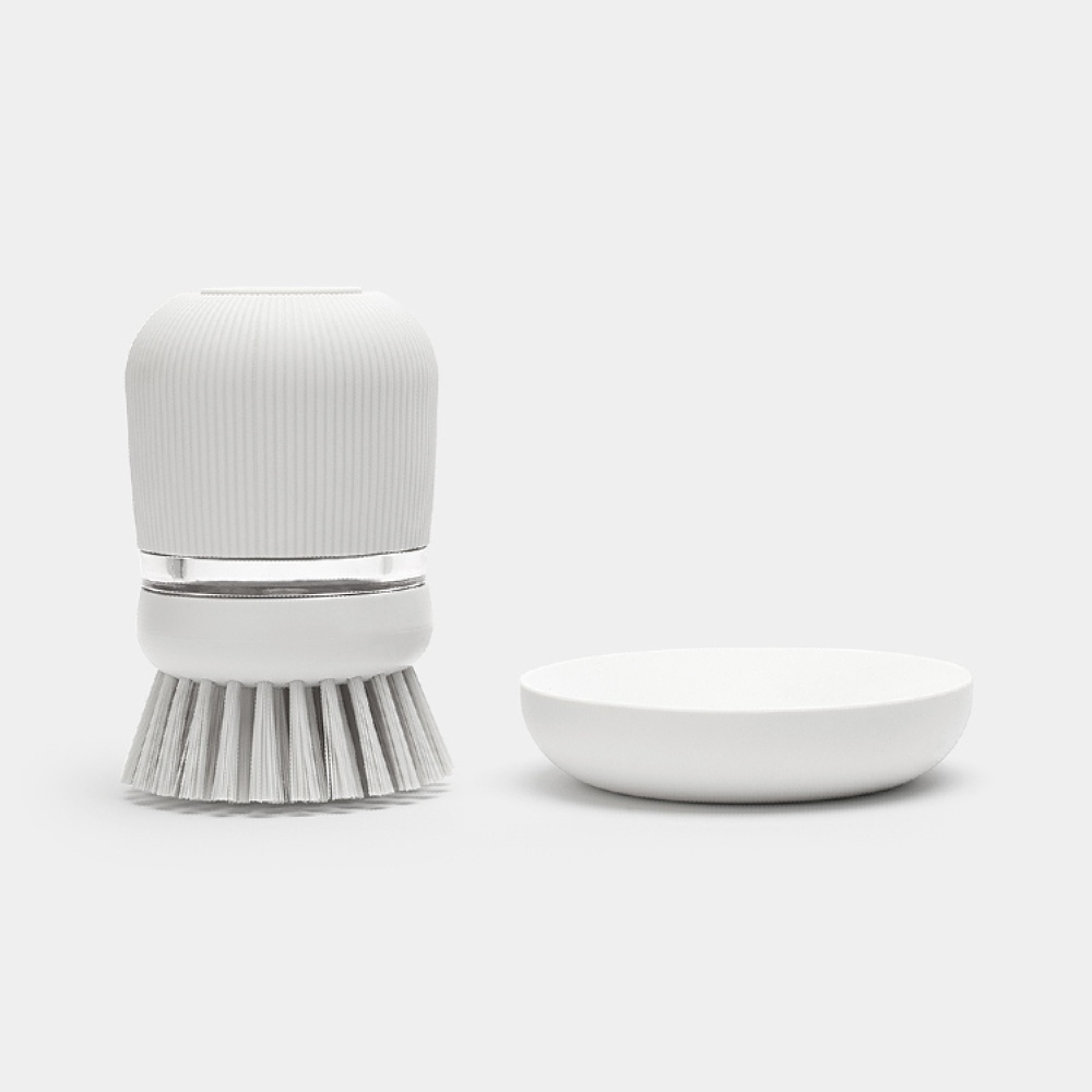 Dish brush with detergent dispenser, Brabantia in the group Storage / Cleaning and waste sorting / Cloths and brushes at SmartaSaker.se (40385)