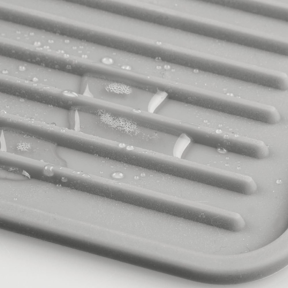 Draining Mat / Trivet, SILICONE , 31,5 x 40,5 cm, Grey in the group Storage / Kitchen storage / Dish racks and sink accessories at SmartaSaker.se (40419)