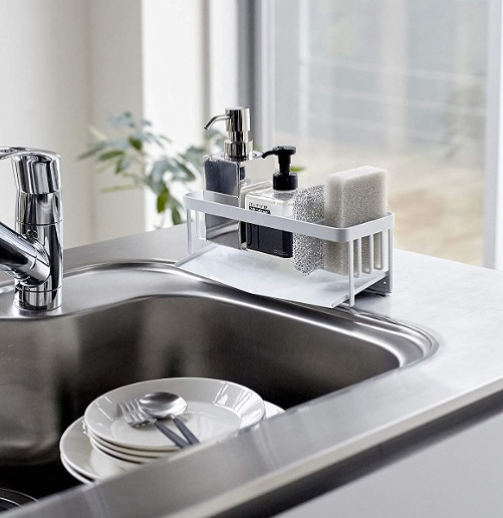 Bottle & sponge holder, TOWER SINK ORGANIZER, Yamazaki, White in the group Storage / Kitchen storage / Dish racks and sink accessories at SmartaSaker.se (40424)