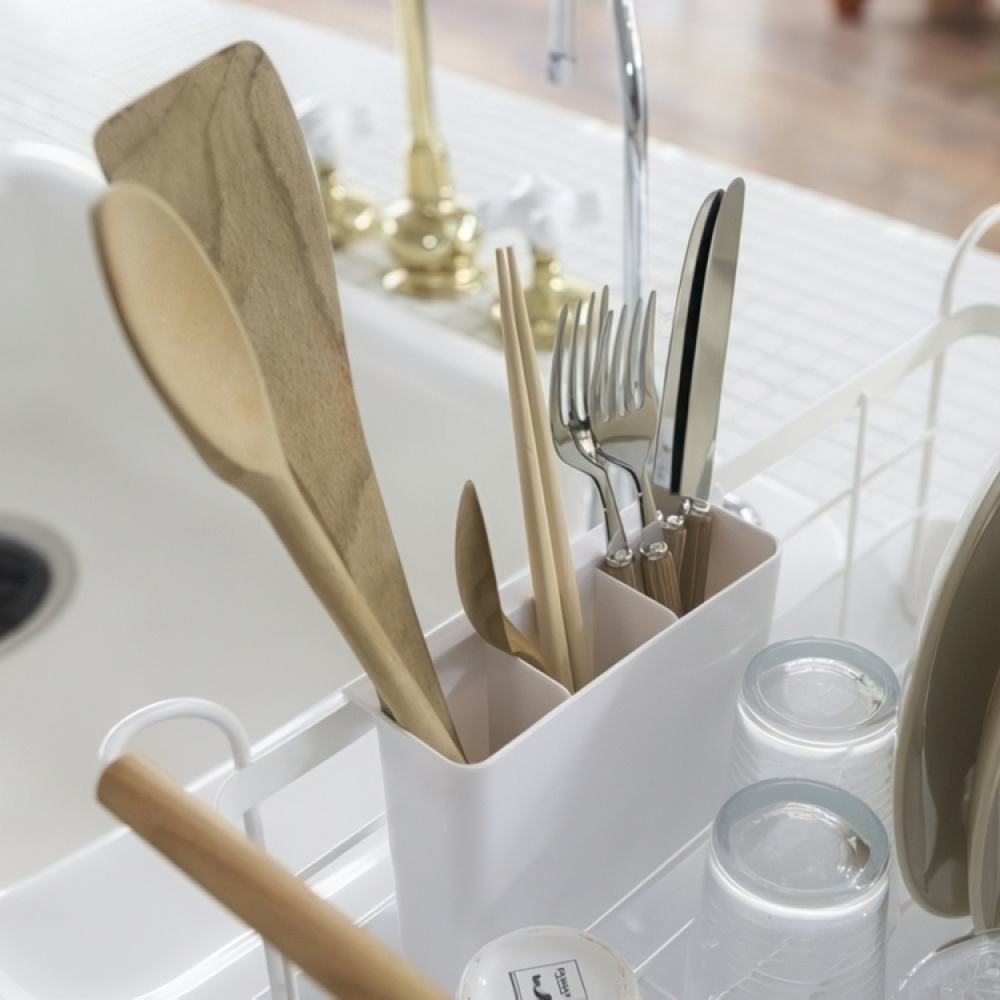Dish Rack with tray, TOSCA DISH DRAINER, 47 x 33,5 x H 20cm, Yamazaki, White in the group Storage / Kitchen storage / Dish racks and sink accessories at SmartaSaker.se (40444)