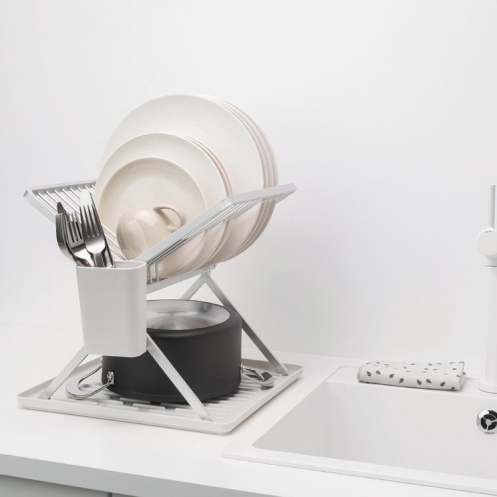 Dish Rack, BRABANTIA COMPACT FOLDABLE DISH RACK, 33 x 37 x H 31,5 cm, Light Grey in the group Storage at SmartaSaker.se (40456)