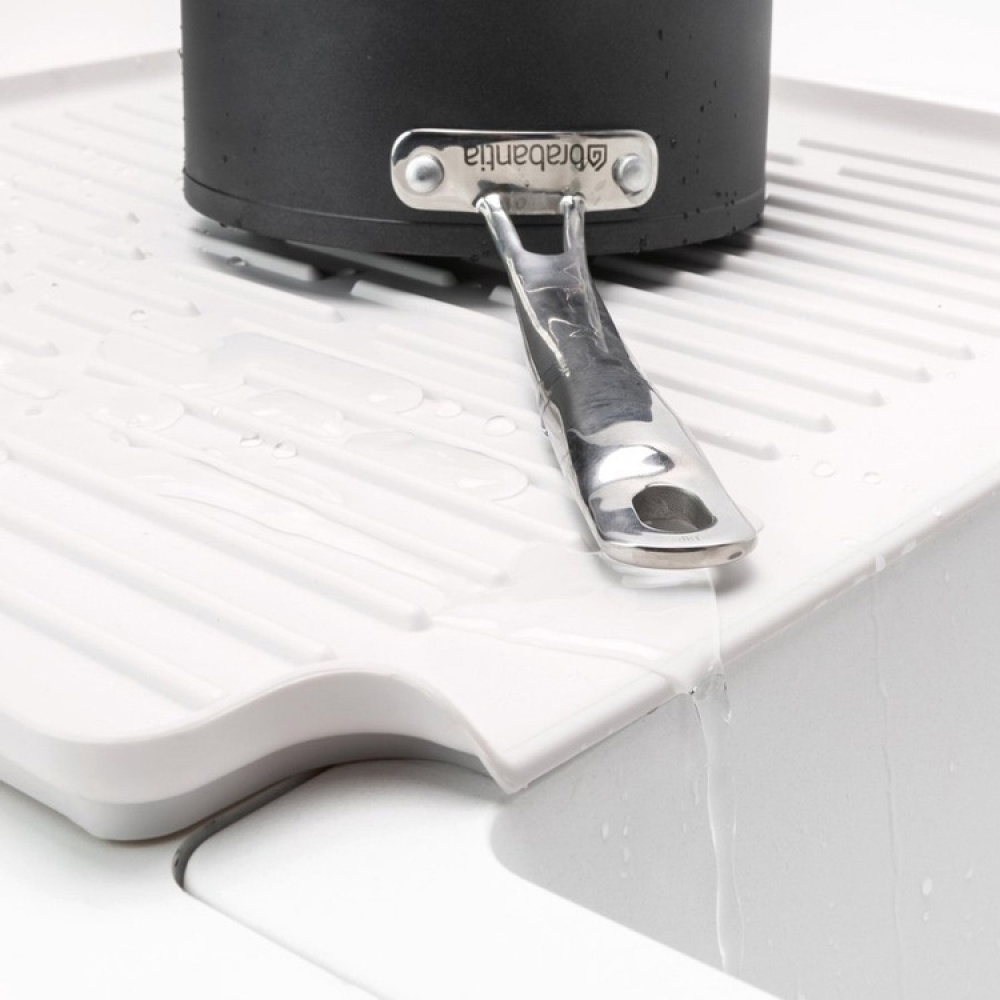 Dish Rack, BRABANTIA LARGE FOLDABLE DISH RACK, 42 x 51 x H 33 cm in the group Storage / Kitchen storage / Dish racks and sink accessories at SmartaSaker.se (40457)