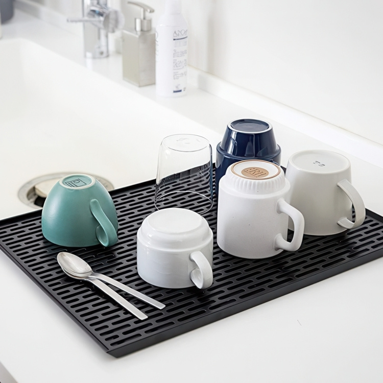 Draining Mat, TOWER SINK SIDE, 42,5 × 31 × H 1,5 cm., Yamazaki in the group Storage / Kitchen storage / Dish racks and sink accessories at SmartaSaker.se (40467)