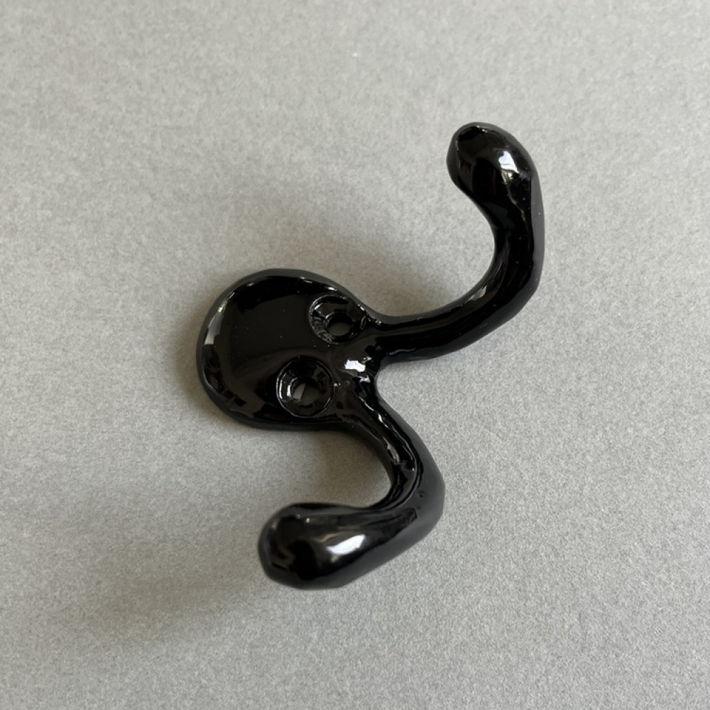 Double hook in metal, EXMEZ, 6,5 cm, Black in the group Storage / Hallway storage / Hooks and hangers at SmartaSaker.se (40492)