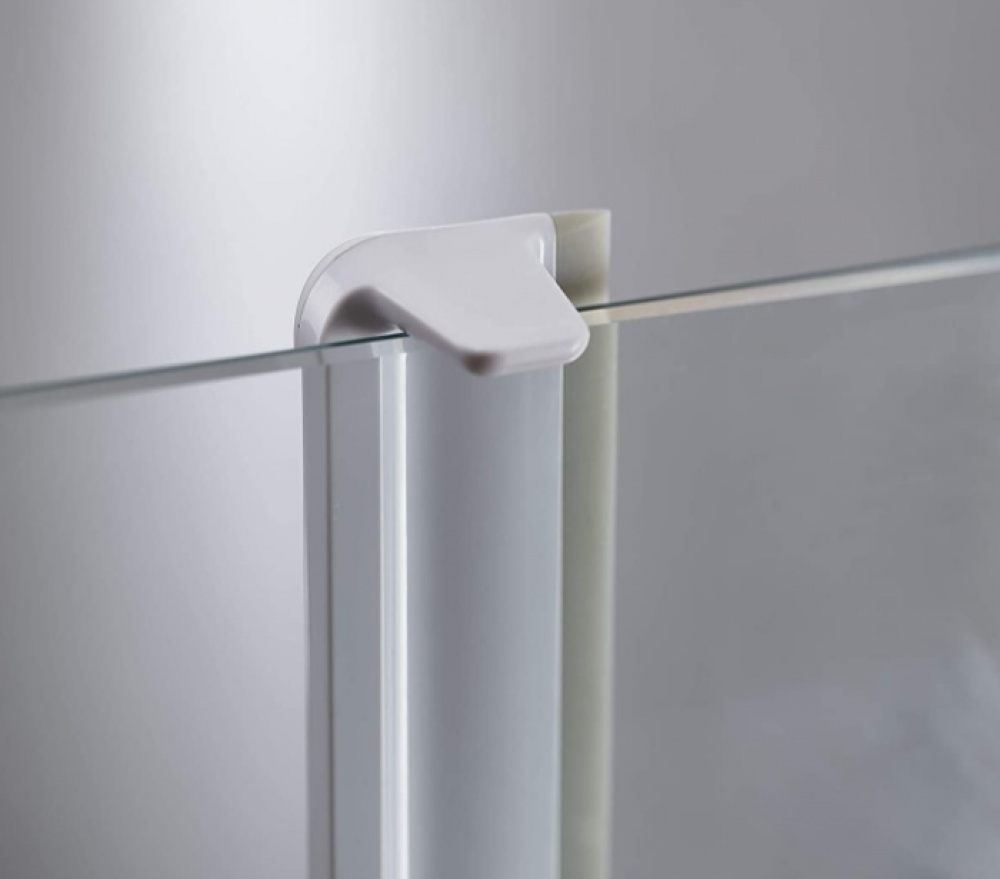 Shower Squeegee with hook, EASY-STORE COMPACT, Joseph Joseph, Light Grey in the group Storage / Bathroom storage at SmartaSaker.se (40530)