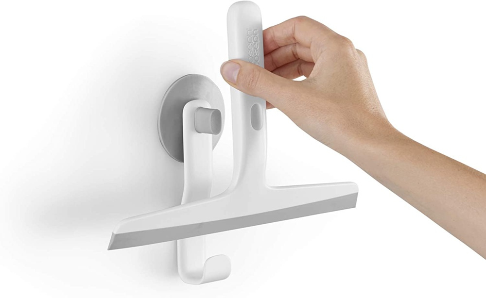 Shower Squeegee with suction-cup & hook, EASY-STORE SLIMLINE, Joseph Joseph, White in the group Storage / Bathroom storage at SmartaSaker.se (40532)