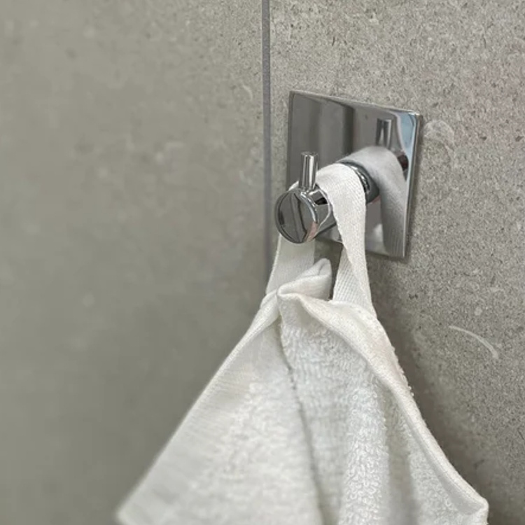 Hook, Self-adhesive, BESLAGSBODEN 4,5 x 4,5 cm in the group Storage / Bathroom storage at SmartaSaker.se (40547)