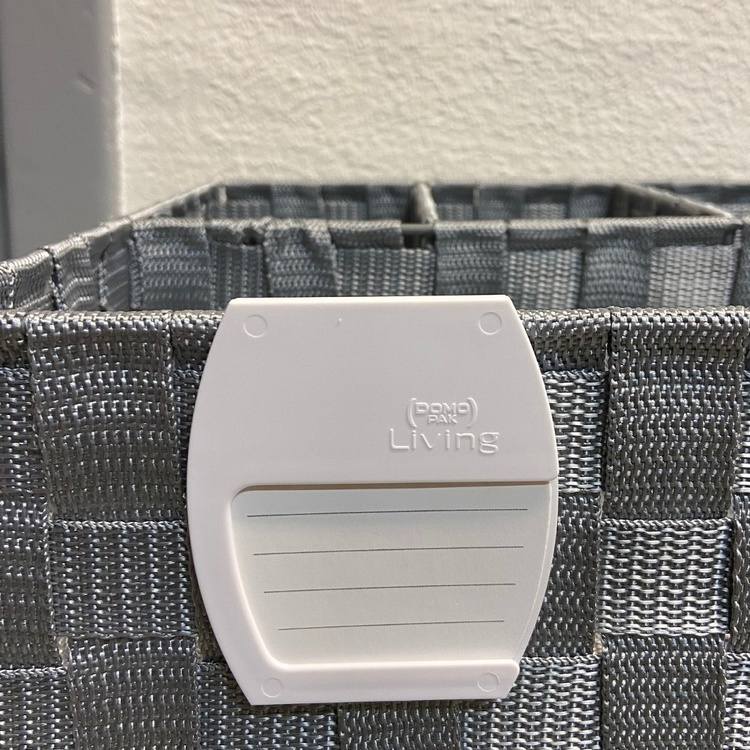 Labels for baskets and boxes, 4 pieces, BIN CLIPS, 7 x 8 cm, White in the group Storage / Magnets and adhesives / Signs and labels at SmartaSaker.se (40552)