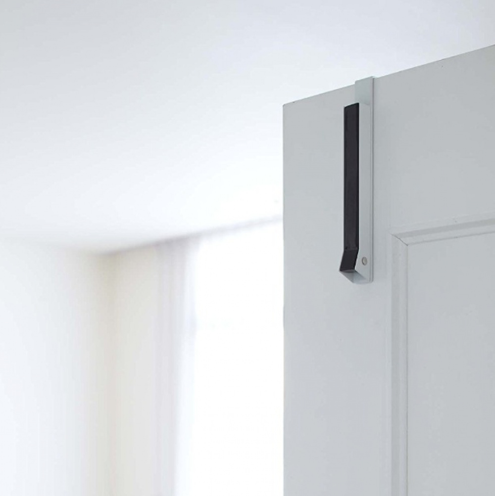 Folding clothes hanger, SMART FOLDING DOOR HANGER, Yamazaki, White / Black in the group Storage / Wardrobe storage / Hangers and hooks at SmartaSaker.se (40640)
