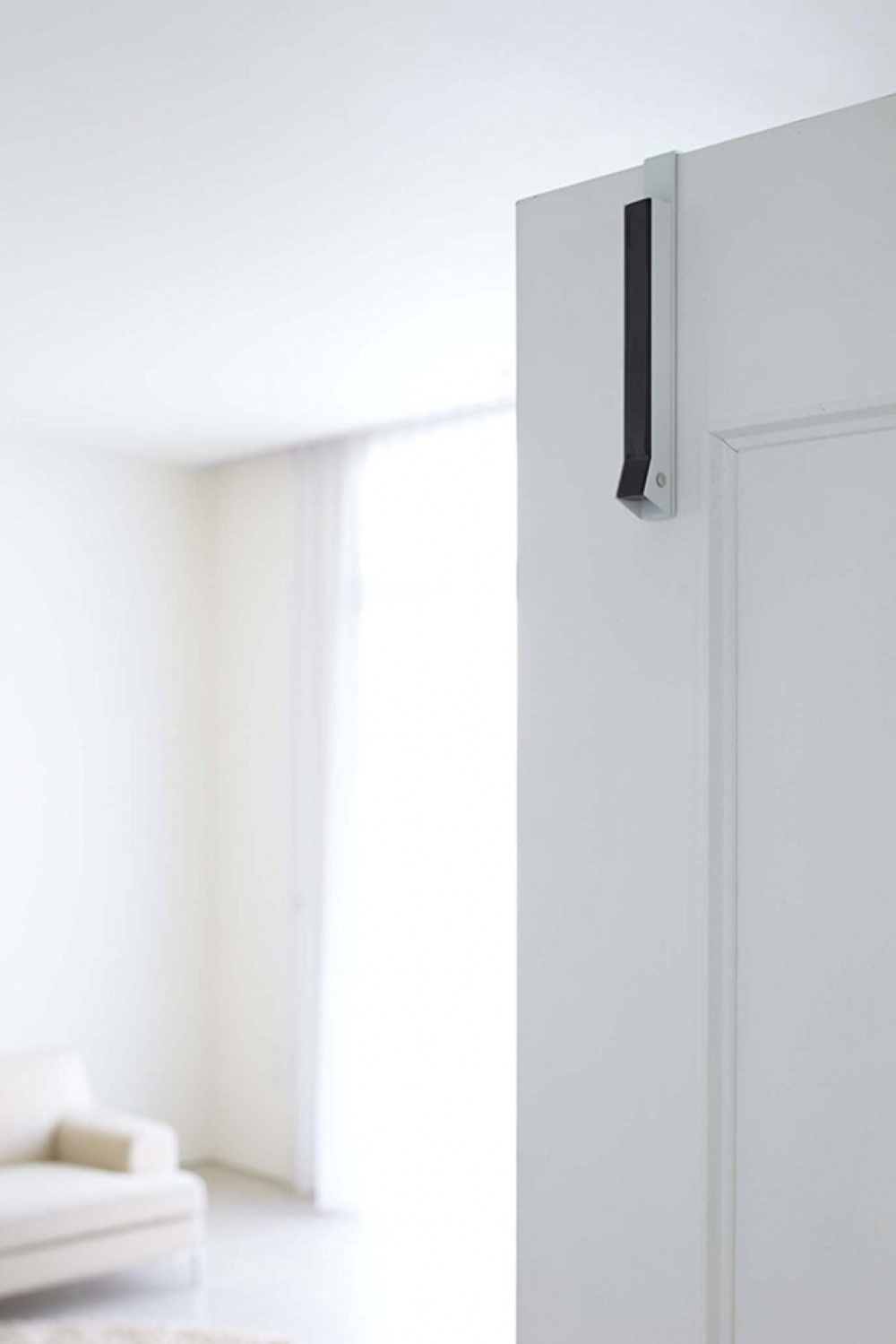 Folding clothes hanger, SMART FOLDING DOOR HANGER, Yamazaki, White / Black in the group Storage / Wardrobe storage / Hangers and hooks at SmartaSaker.se (40640)
