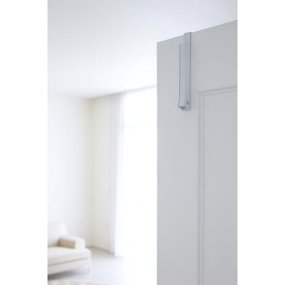 Folding clothes hanger, SMART FOLDING DOOR HANGER, Yamazaki, White in the group Storage / Wardrobe storage / Hangers and hooks at SmartaSaker.se (40641)