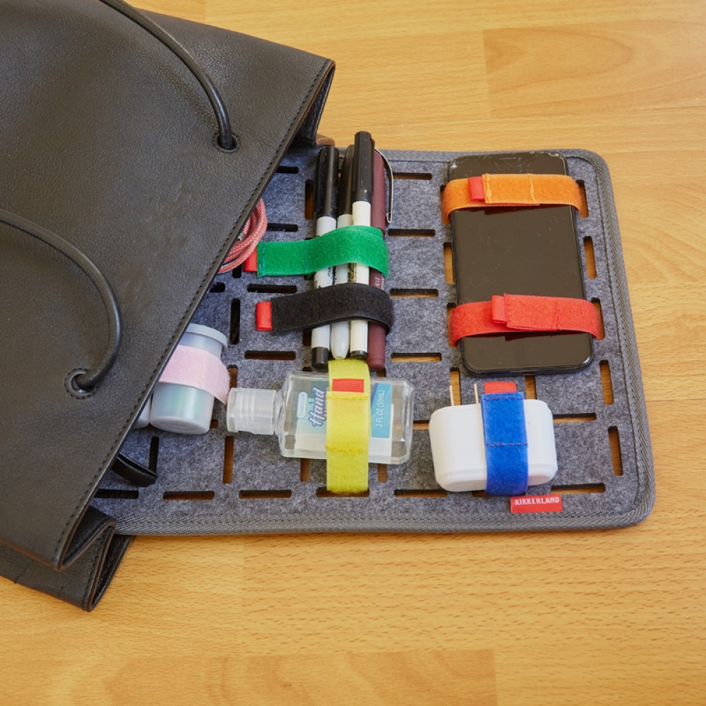 Storage for accessories, FELT ORGANIZER, 31,6 x 0,5 x H 23,5 cm, Kikkerland, Grey in the group Storage / Travel storage at SmartaSaker.se (40647)