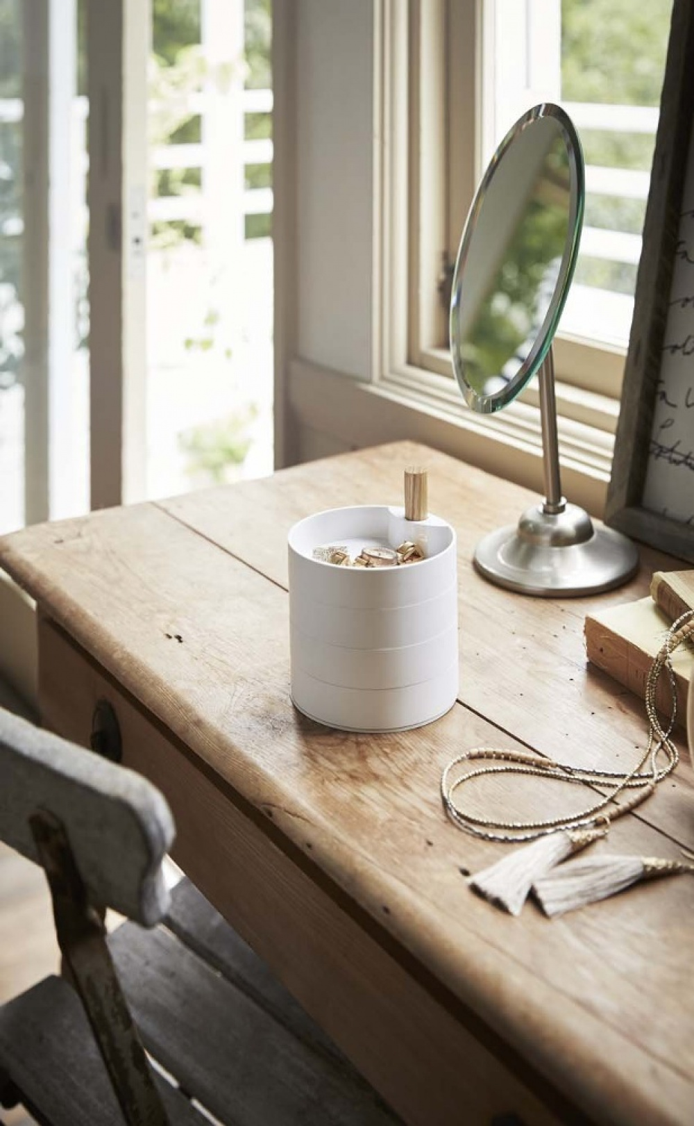 Storage box / jewelry tray, TOSCA , Ø 10 x H 12,2 cm, Yamazaki, White in the group Storage / Bedroom storage / Jewelry storage at SmartaSaker.se (40658)