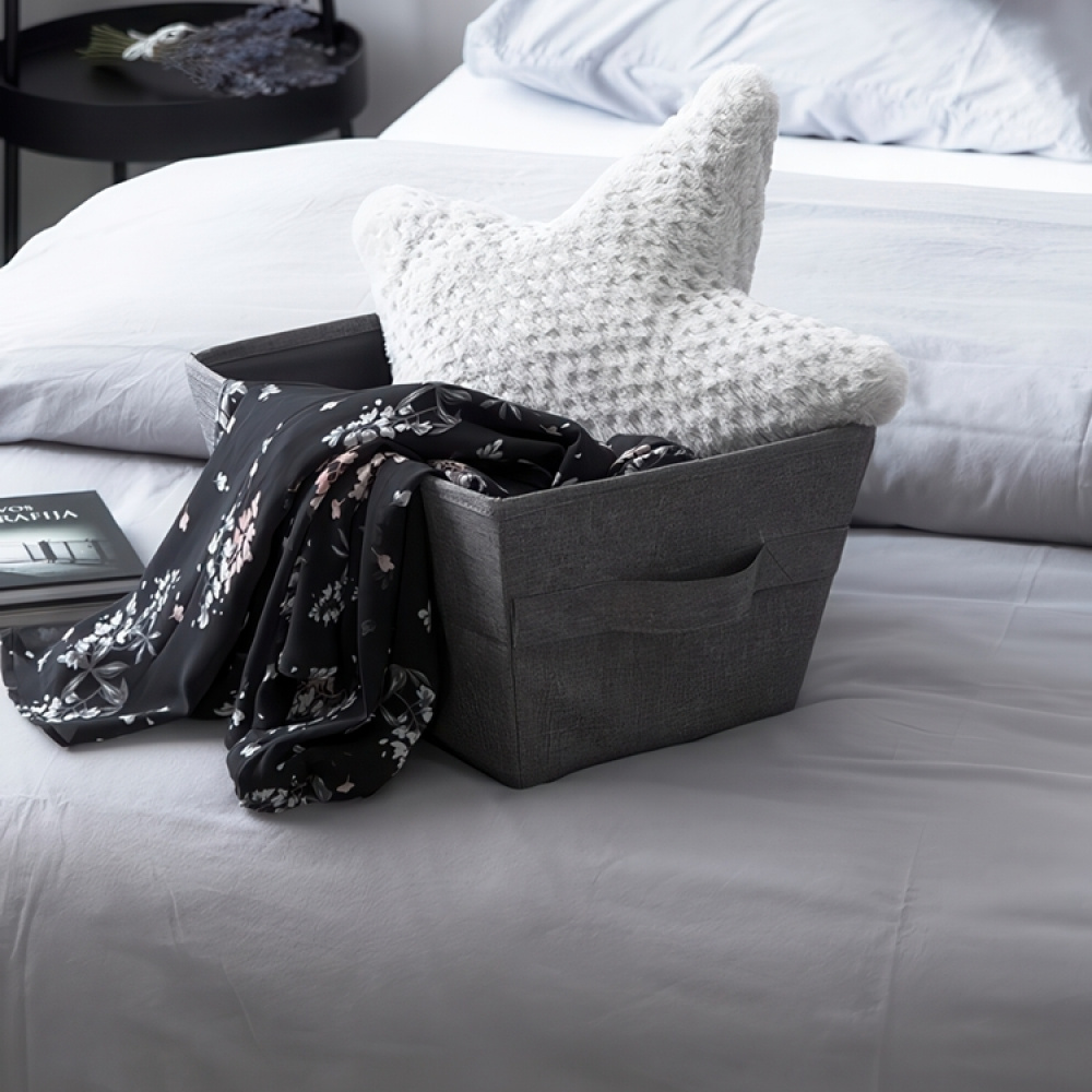 Storage basket, BIGSO TAPERED BIN MEDIUM, 40 x 30 x H 22 cm, Beige in the group Storage / Storage room and garage / Baskets and buckets at SmartaSaker.se (40757)