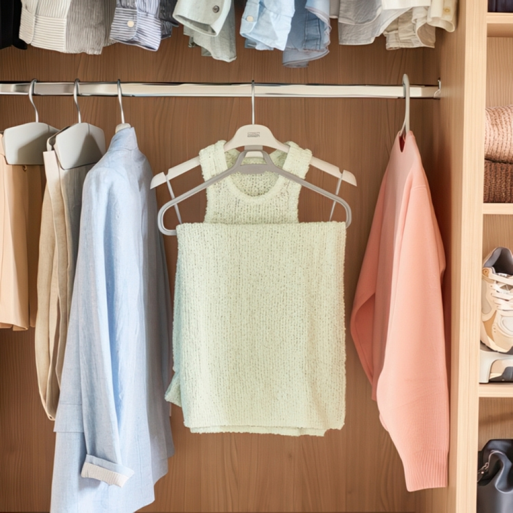 Two-part hanger for long garments in the group Storage / Wardrobe storage / Hangers and hooks at SmartaSaker.se (40913)