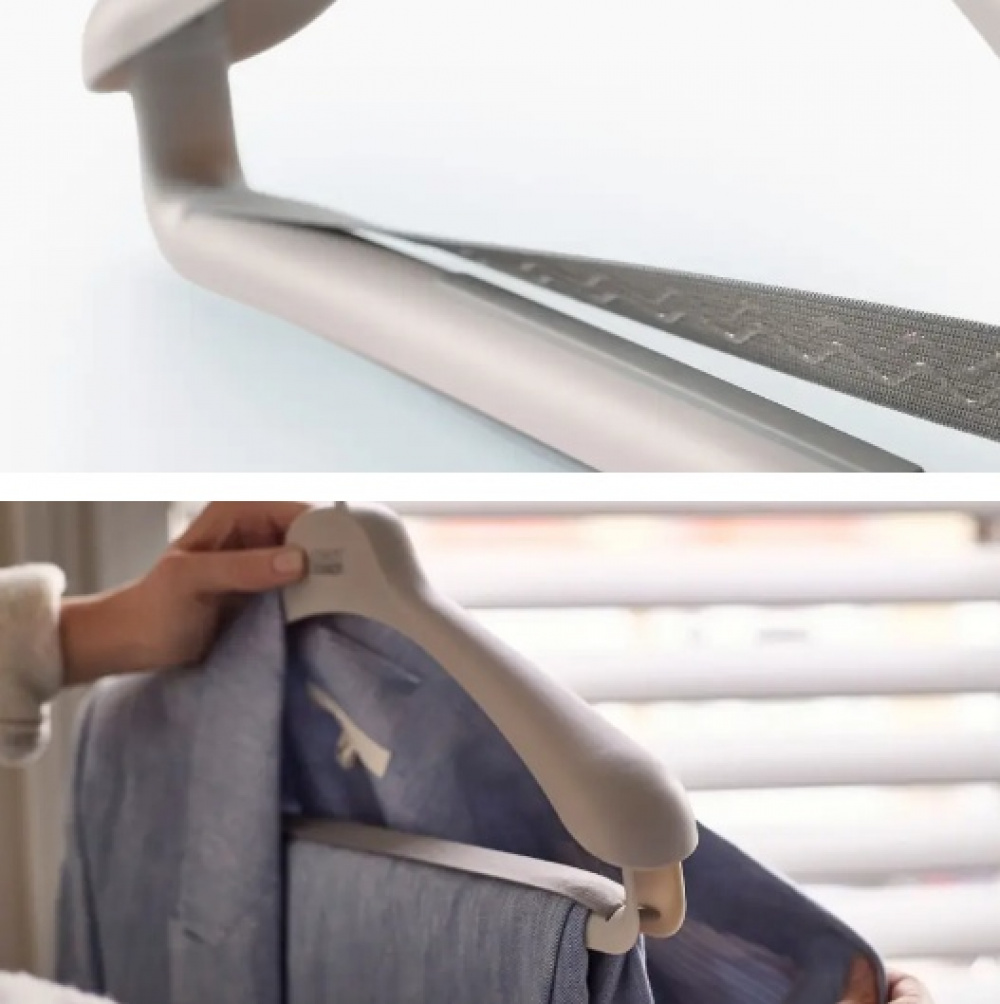 Hangers, Set of 2, ORDERLY SUIT HANGERS, Joseph Joseph, 42 cm, Ecru in the group Storage / Wardrobe storage / Hangers and hooks at SmartaSaker.se (40914)