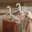 Hangers, Anti slip, Set of 5, ORDERLY ANTI-TANGLE, Joseph Joseph, 41,5 cm, Ecru Hangers, Anti slip, Set of 5, ORDERLY ANTI-TANGLE, Joseph Joseph, 41,5 cm, Ecru