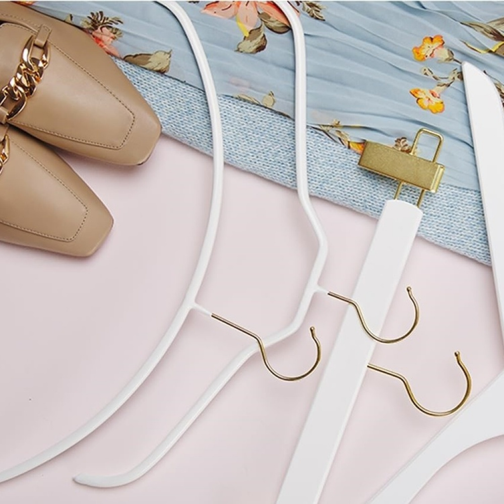 Hanger for Sweaters and T-shirts. MAWA LIGHT OBERTEILBÜGEL, 40 cm, White / Gold in the group Storage / Wardrobe storage / Hangers and hooks at SmartaSaker.se (40953)