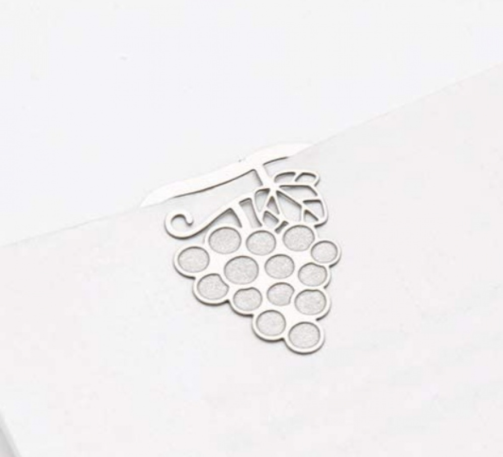 Paper Clips, E-CLIPS - FRUIT, 16 psc, Midori, Silver in the group Storage / Office supplies at SmartaSaker.se (40992)