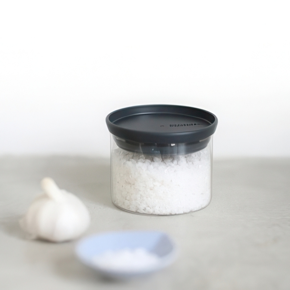 Glass Canister, 0,3L, STACKABLE SMALL JAR, Ø 10,4 x H 8,5 cm, Brabantia, Clear / Dark Grey in the group Storage / Kitchen storage / Storage jars / Brabantia storage jars at SmartaSaker.se (41003)