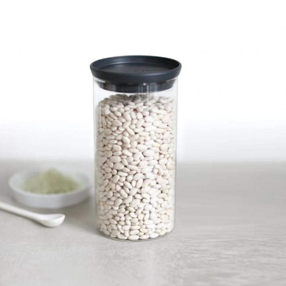 Glass Canister, 1,1L, STACKABLE LARGE JAR, Ø10,4 x H 19 cm, Brabantia, Clear / Dark Grey in the group Storage / Kitchen storage / Storage bins and jars at SmartaSaker.se (41005)