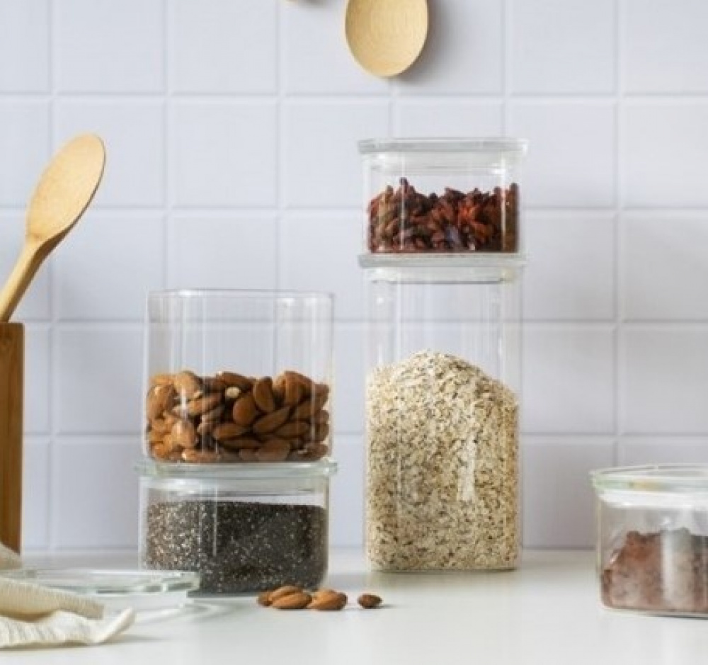 Glass Canister, 1,4 L, PEBBLY SQUARE MEDIUM, Clear in the group Storage / Kitchen storage / Storage bins and jars at SmartaSaker.se (41017)