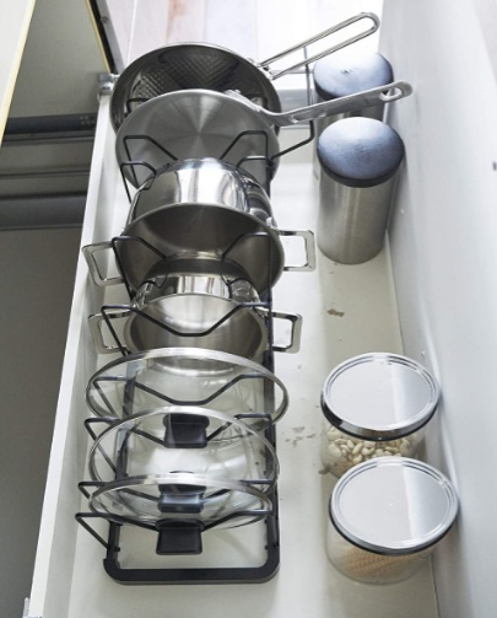 Lids & Pans organizer, Adjustable 45 - 82 cm, TOWER, Yamazaki, black in the group Storage / Kitchen storage / Kitchen cabinet organizers at SmartaSaker.se (41049)
