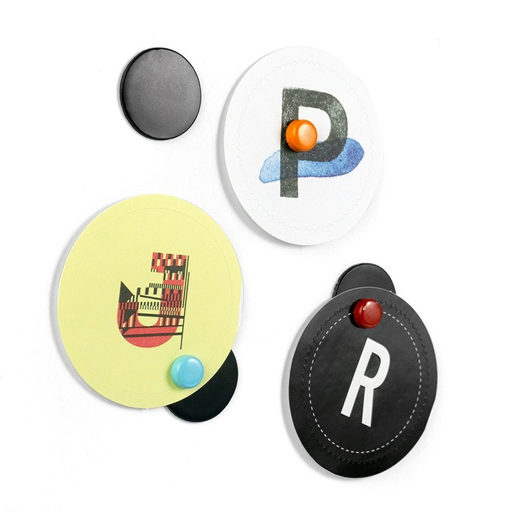 Magnetic dots, self-adhesive, Set of 28, ELEMENT DOT FLEX, Ø 2 cm, Black in the group Storage / Magnets and adhesives / Magnetic storage at SmartaSaker.se (41057)