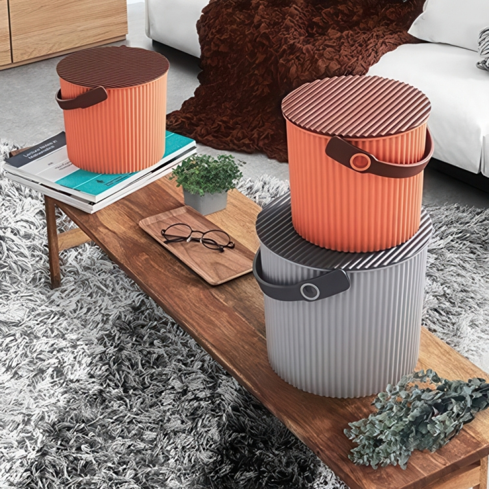 Bucket / basket with lid, SMALL OMNIOUTIL, 8L, Apricot in the group Storage / Storage room and garage / Baskets and buckets at SmartaSaker.se (41079)