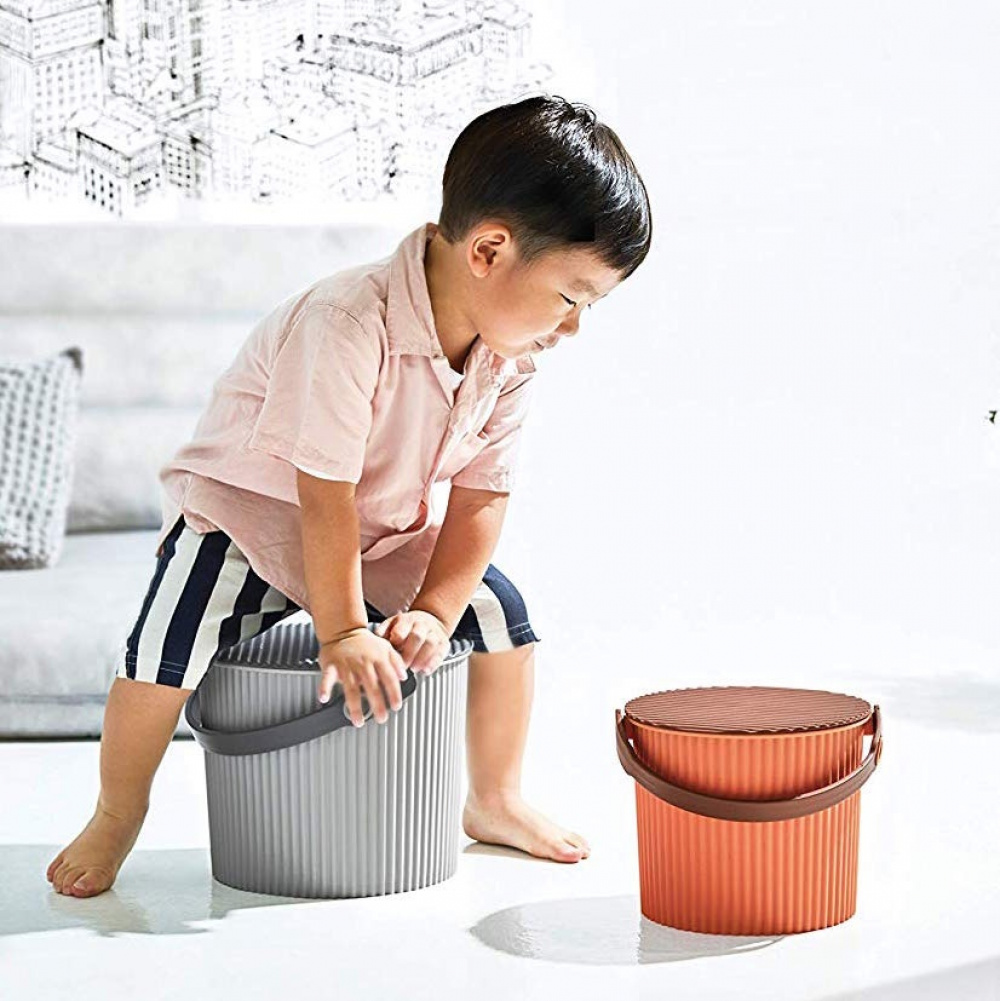 Bucket / basket with lid, MINI OMNIOUTIL, 4 L, Baked Green in the group Storage / Storage room and garage / Baskets and buckets at SmartaSaker.se (41082)