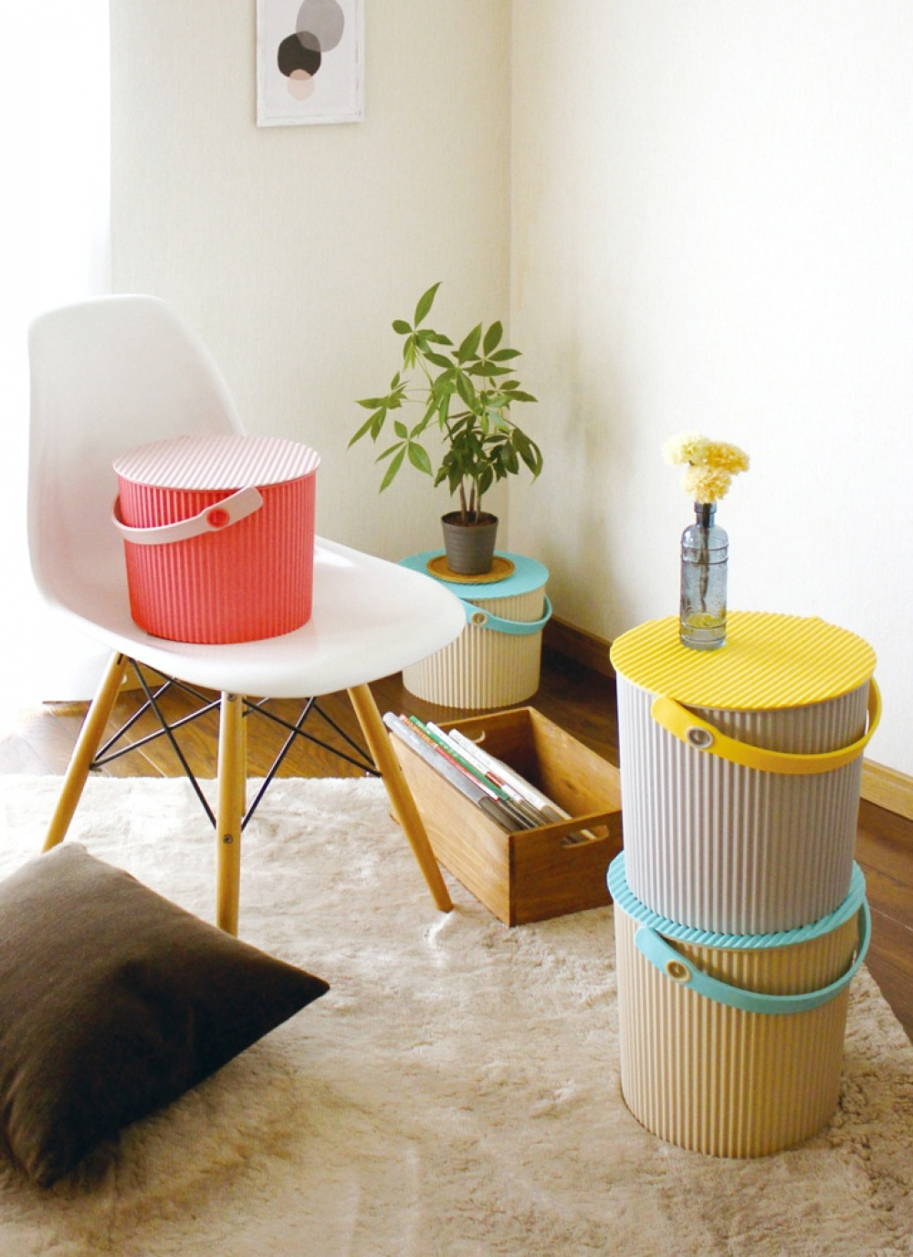 Bucket / basket with lid, MEDIUM OMNIOUTIL, 10 L, Grey / yellow in the group Storage / Storage room and garage / Baskets and buckets at SmartaSaker.se (41102)
