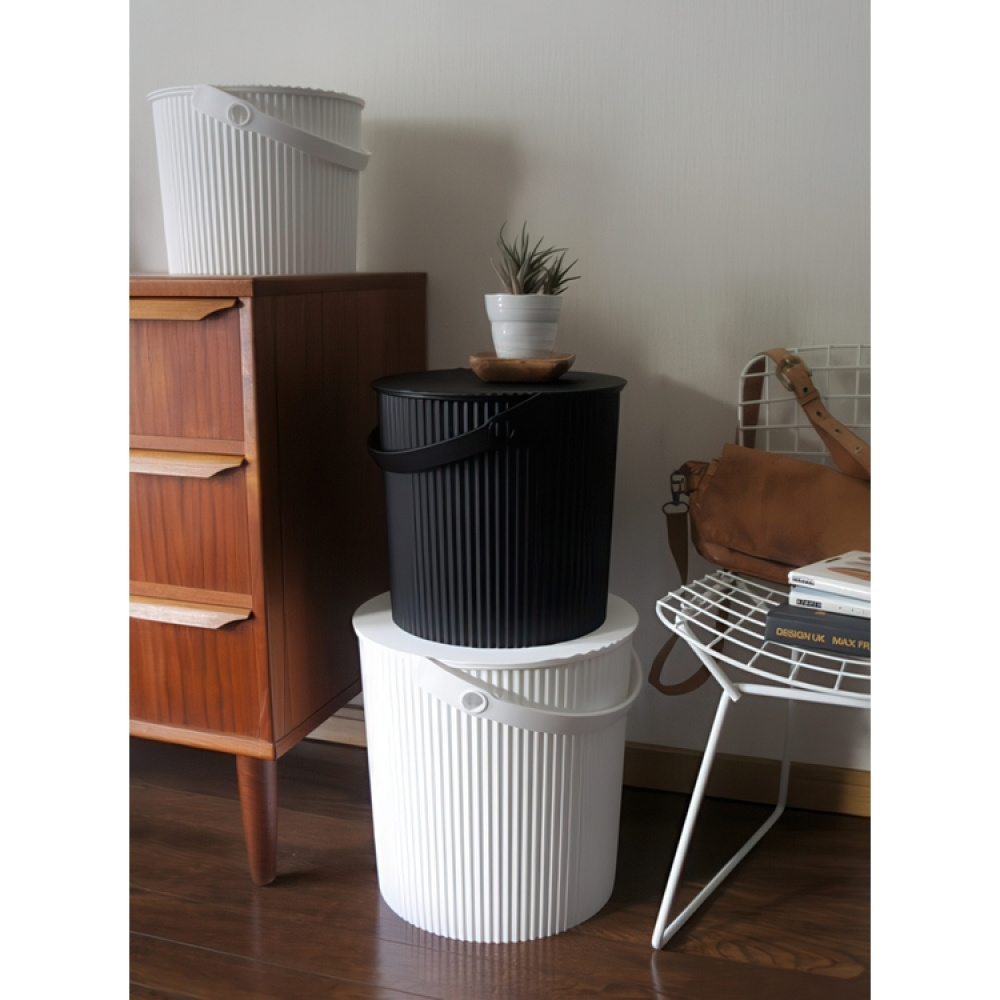 Bucket / basket with lid, SMALL OMNIOUTIL, 8L, Orange in the group Storage / Storage room and garage / Baskets and buckets at SmartaSaker.se (41127)