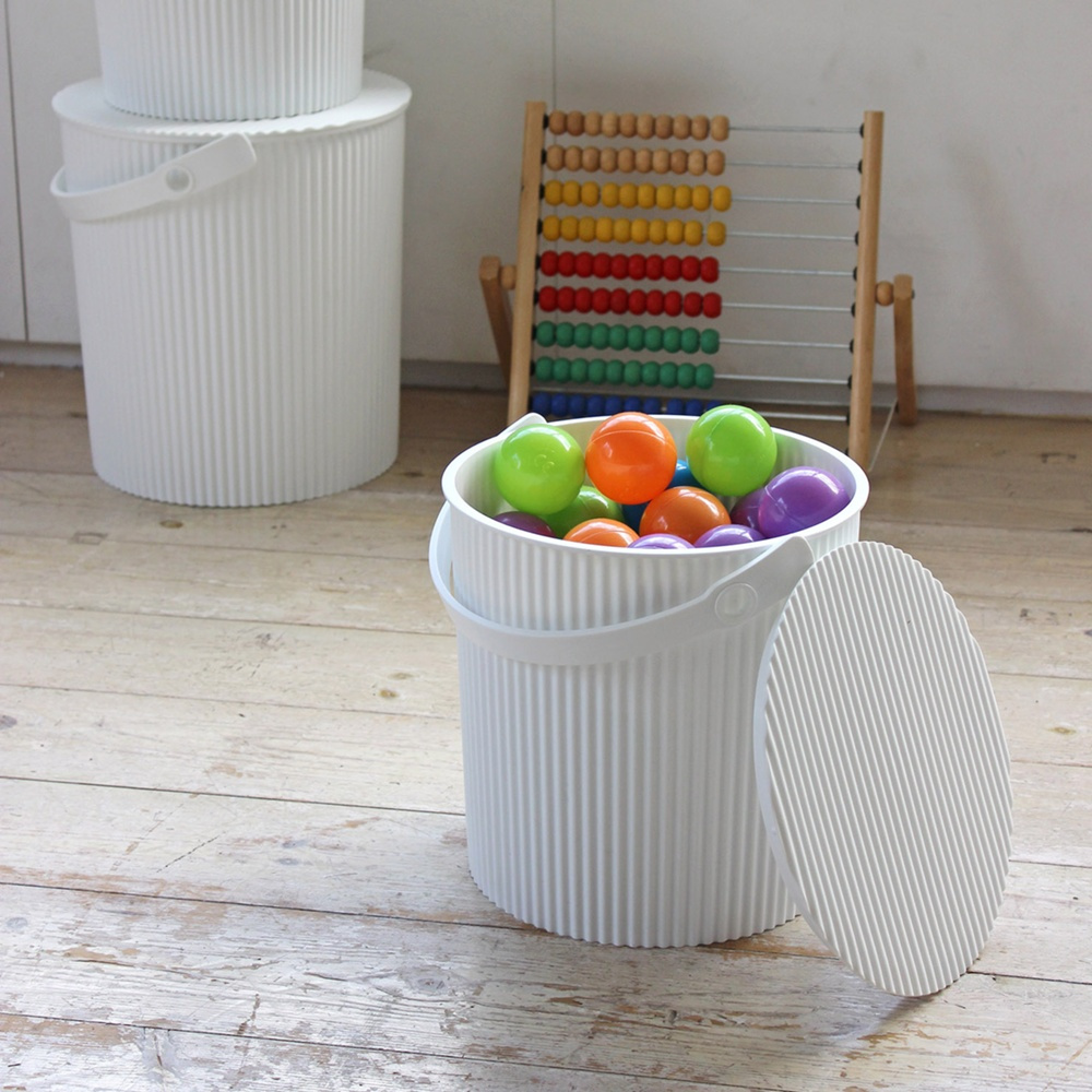 Bucket / basket with lid, MEDIUM OMNIOUTIL, 10 L, White in the group Storage / Storage room and garage / Baskets and buckets at SmartaSaker.se (41153)
