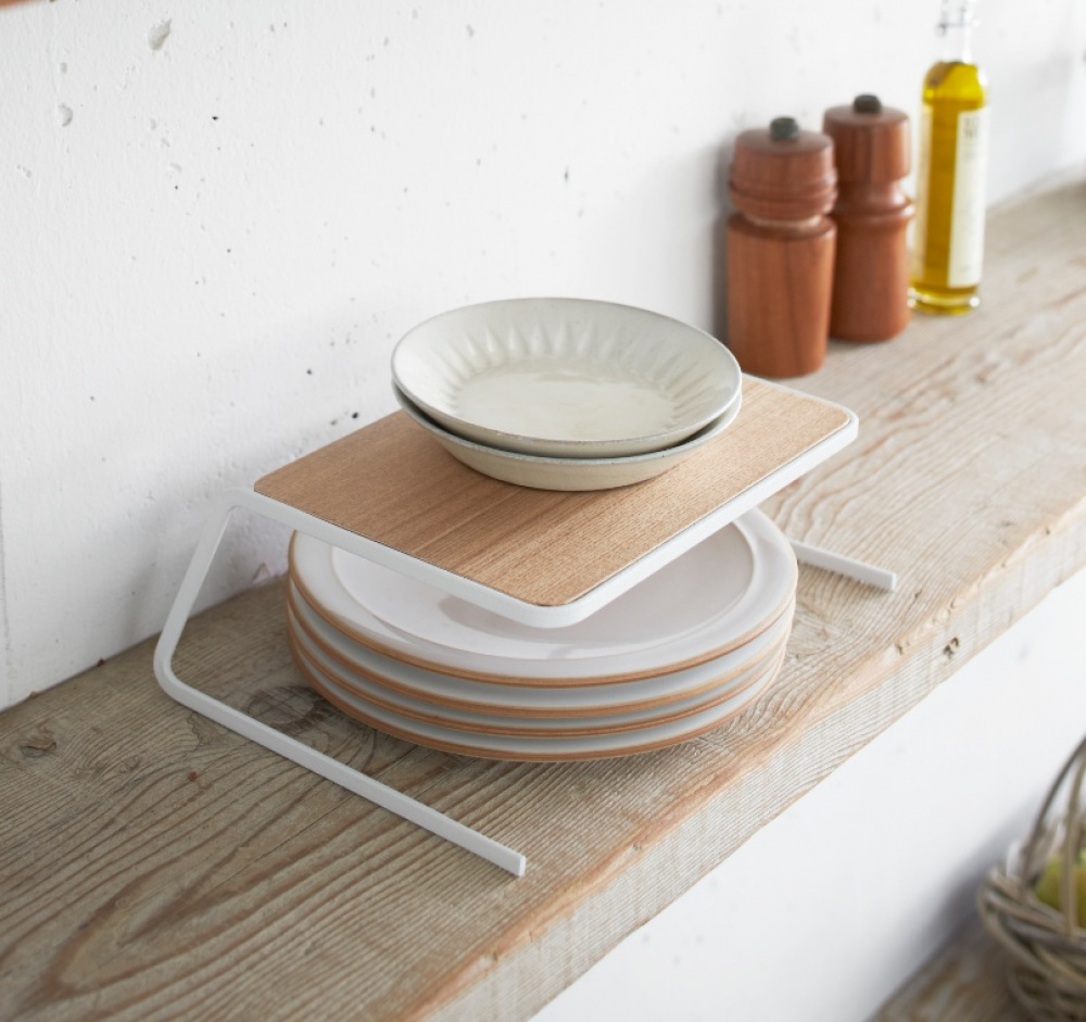 Dish storage, TOSCA, Yamazaki, 26,5 x 19,5 x H 9 cm White / Wood in the group Storage / Kitchen storage / Kitchen cabinet organizers at SmartaSaker.se (41173)