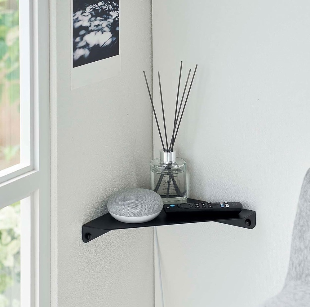 Shelf in metal, TOWER CORNER SHELF, Yamazaki, Black in the group Storage / Bedroom storage at SmartaSaker.se (41183)