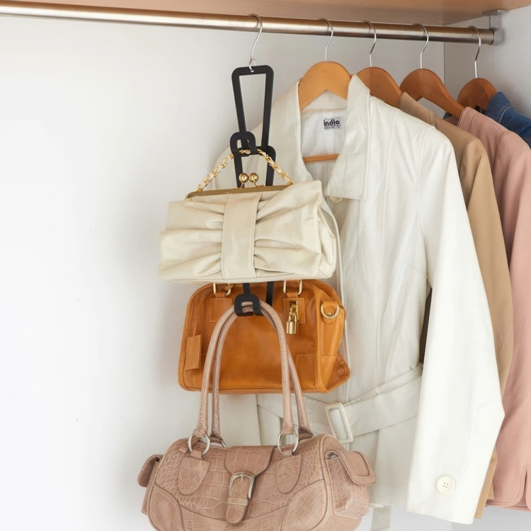 Hanging storage for bags, JOINT BAG HANGER CHAIN, Yamazaki, Black in the group Storage / Wardrobe storage / Bag storage at SmartaSaker.se (41265)