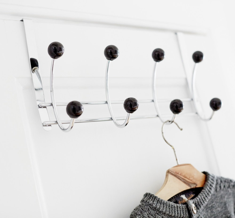 Hanger, over the door, BONNY, 4 krokar, Silver / Black in the group Storage / Bedroom storage / Over door hooks at SmartaSaker.se (41302)