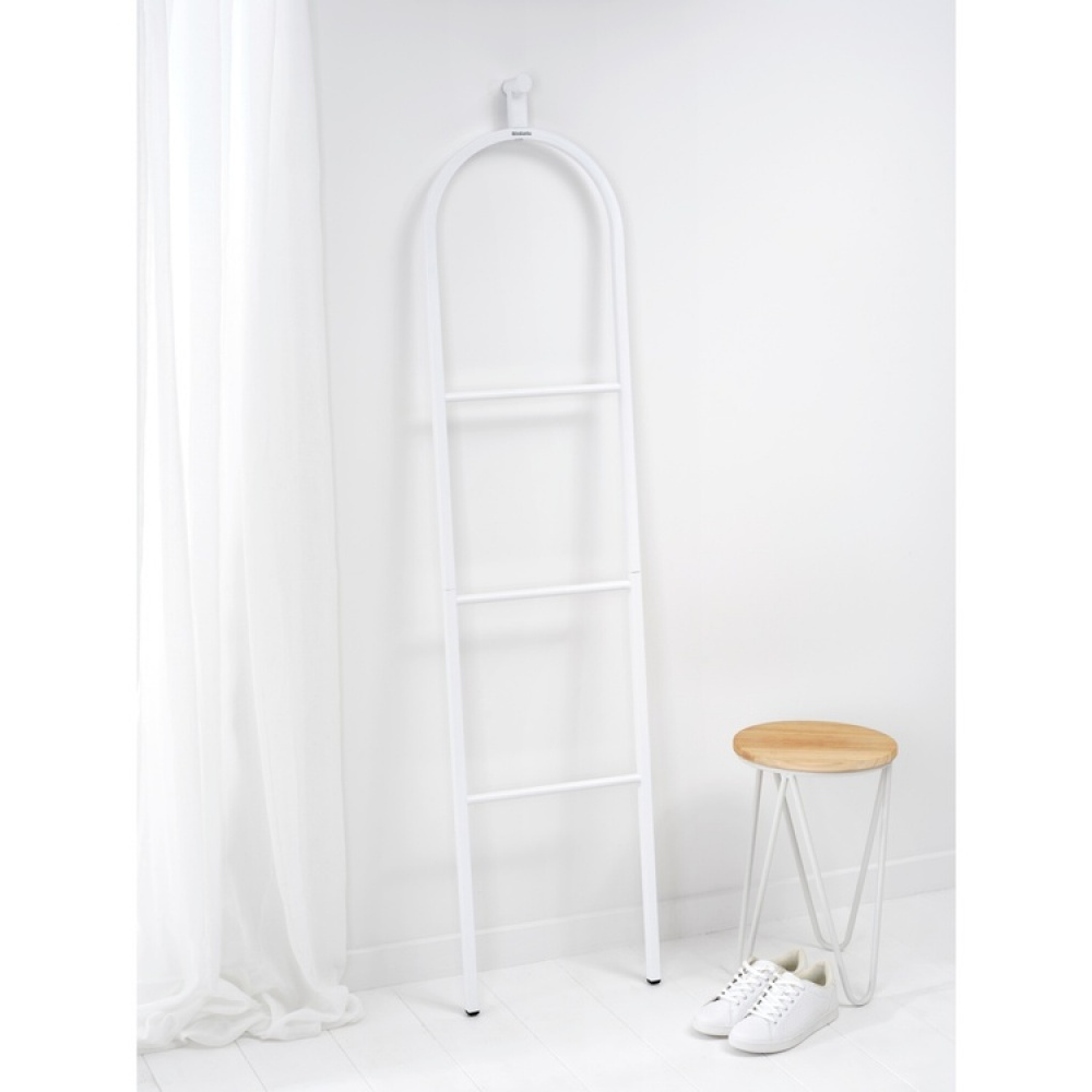 Leaning Ladder Clothes Rack, BRABANTIA LINN DRESSBOY, 38 x H 168 cm in the group Storage / Bedroom storage / Clothes racks at SmartaSaker.se (41376)