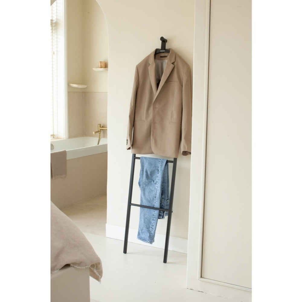 Leaning Ladder Clothes Rack, BRABANTIA LINN DRESSBOY, 38 x H 168 cm in the group Storage / Bedroom storage / Clothes racks at SmartaSaker.se (41376)