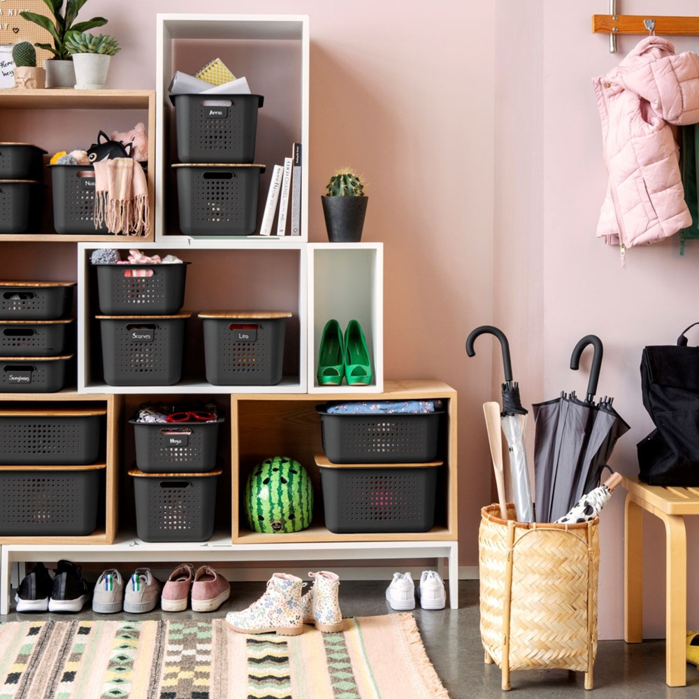 Basket, SMARTSTORE 13L BASKET RECYCLED, 37 x 28 x H20 cm, Grey in the group Storage / Storage boxes / SmartStore storage boxes at SmartaSaker.se (41468)