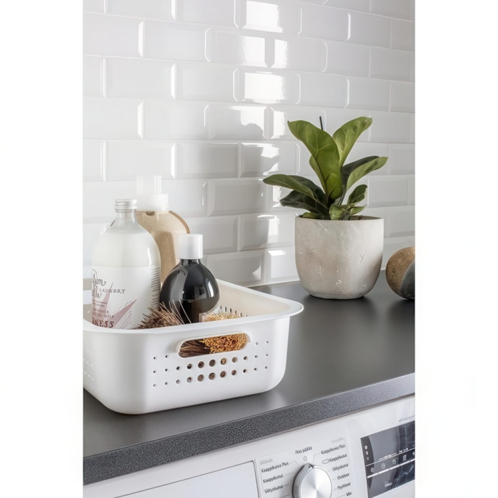 Basket, SMARTSTORE 6L BASKET RECYCLED, 37 x 28 x H10 cm, White in the group Storage / Storage room and garage / Baskets and buckets at SmartaSaker.se (41469)