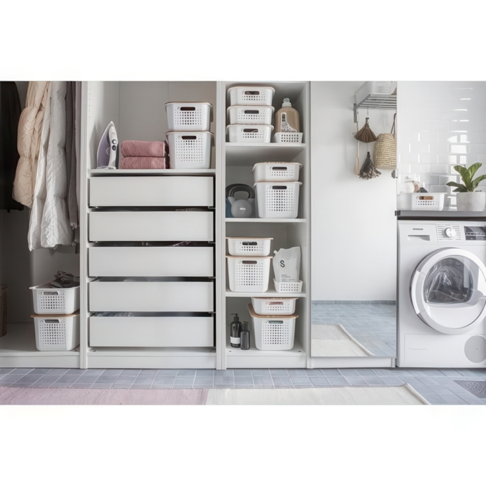 Basket, SMARTSTORE 6L BASKET RECYCLED, 37 x 28 x H10 cm, White in the group Storage / Storage room and garage / Baskets and buckets at SmartaSaker.se (41469)