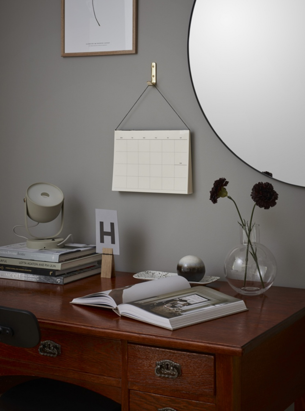 Hook, SKOLKROK 1021, H 8 cm, Brass in the group Storage / Hallway storage / Hooks and hangers at SmartaSaker.se (41539)