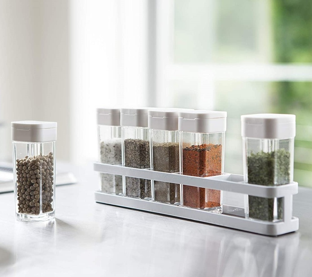 Spice rack with 6 Bottles, TOWER, Yamazaki, White / Clear in the group Storage / Kitchen storage / Kitchen cabinet organizers / Spice racks at SmartaSaker.se (41610)