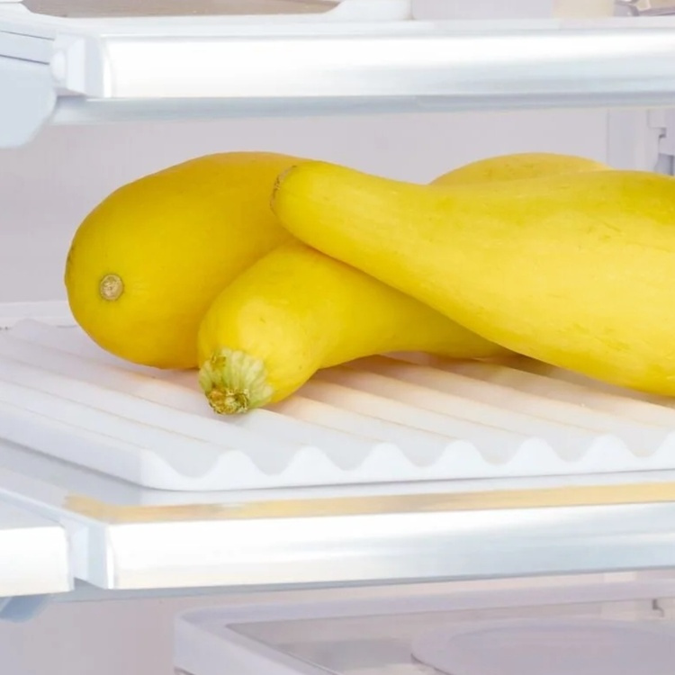 Preserver base for fruit and vegetables, FRESH PRODUCE MAT, 30,5 x 30,5 cm, White in the group Storage / Kitchen storage / Fridge storage at SmartaSaker.se (41627)