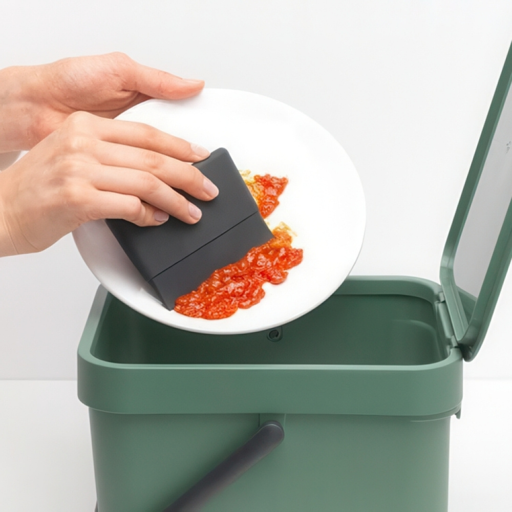 Squeegee for sink, DISH SQUEEGEE, 10,5 x 7,5 cm, Brabantia, Dark Grey in the group Storage / Kitchen storage / Dish racks and sink accessories at SmartaSaker.se (41653)