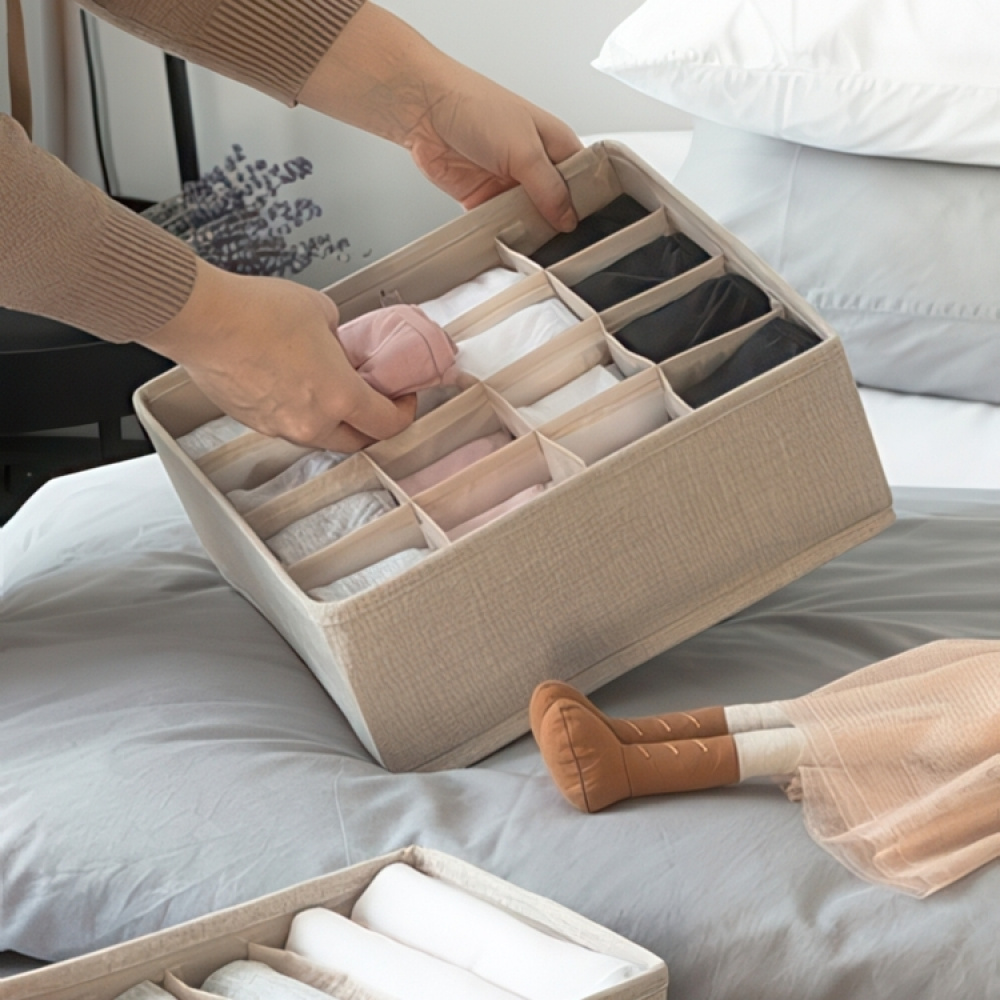 Drawer Organizer, 16 compartments, BIGSO SOFT SQUARE STORAGE, 29 x 29 x H 11 cm in the group Storage / Wardrobe storage / Sorting boxes at SmartaSaker.se (41761)